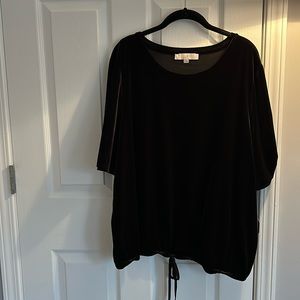 Loft XXL velvet top with tie front at bottom.